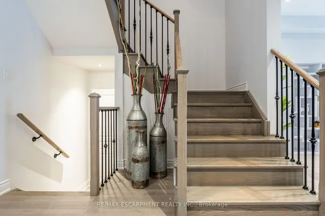 Additional image 19 of 266 Humphrey St