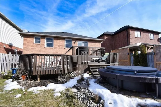 Additional image 37 of 47 Eringate Dr