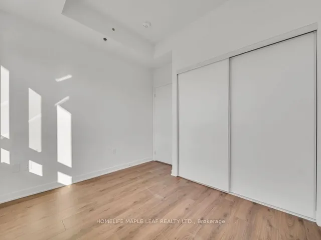 Additional image 29 of 395 dundas st w oakville Park Unit PH 05