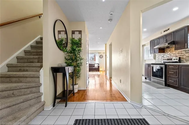 Additional image 4 of 127 Meadowlark Dr