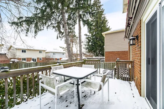 Additional image 26 of 10 Oleander Cres