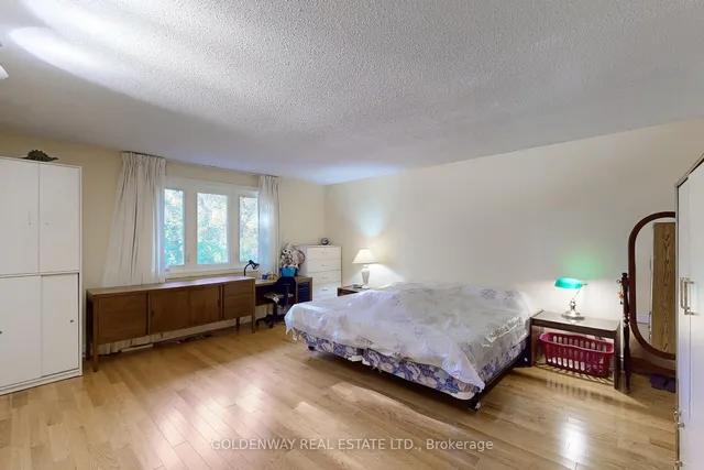 Additional image 19 of 86 Bushmills Sq