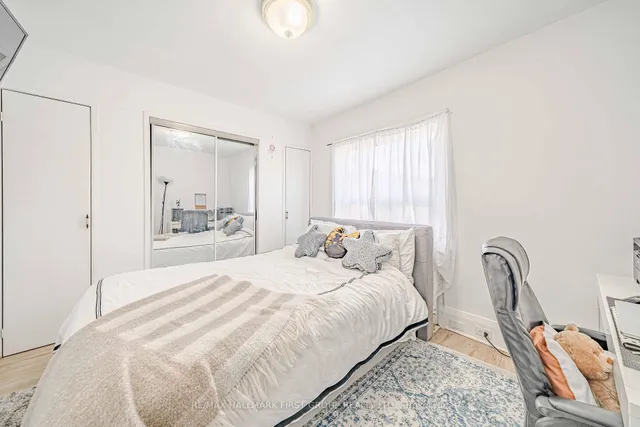 Additional image 22 of 882 Weston Rd