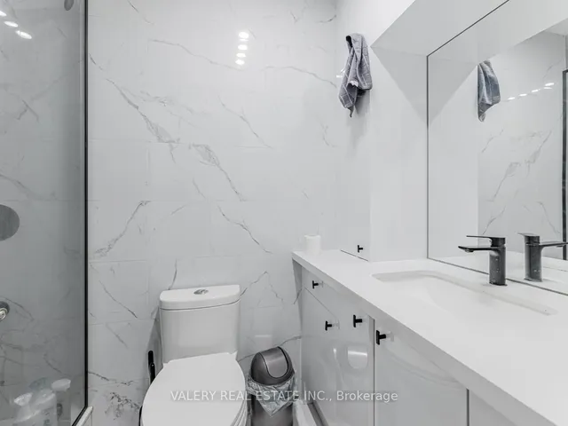 Additional image 8 of 36 Blue Jays Way Unit 622