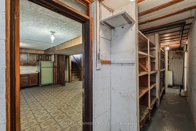 Additional image 37 of 20 Harvard Pl