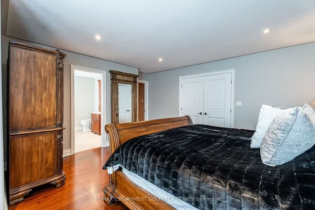 Additional image 19 of 35 Chiara Dr