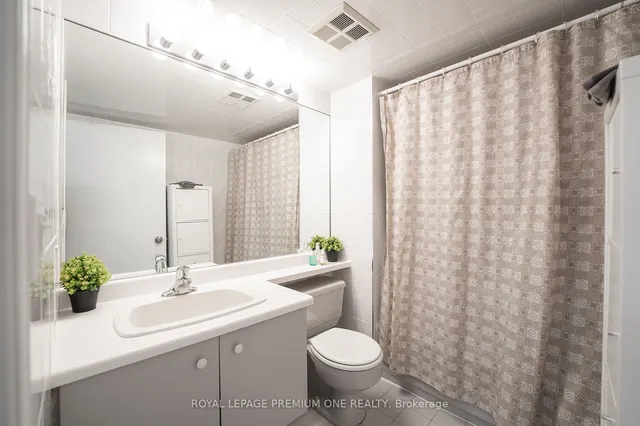 Additional image 8 of 2269 Lake Shore Blvd W Blvd Unit 1104