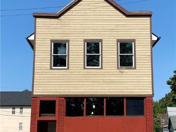 5718 Lorain Ave, Cleveland, OH 44102