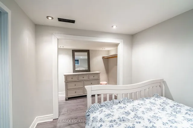 Additional image 34 of 219 RODGERS Rd