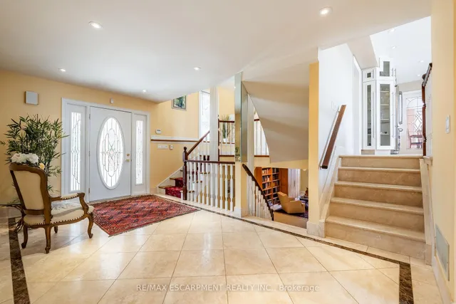 Additional image 7 of 887 MONTGOMERY Dr