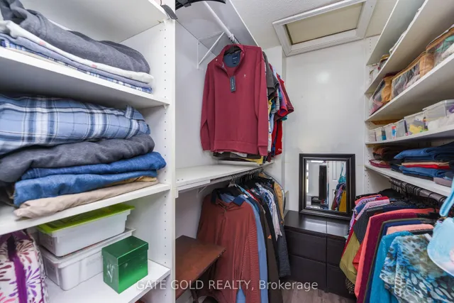 Additional image 26 of 23 HARTFORD Tr