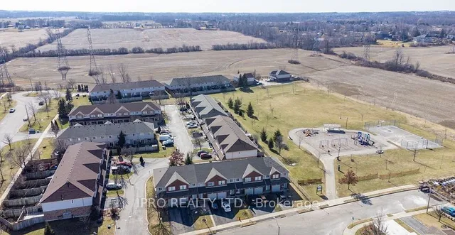 Additional image 34 of 134 Terni Blvd Unit 33