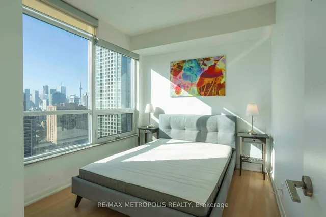 Additional image 15 of 500 Sherbourne St Unit 1704