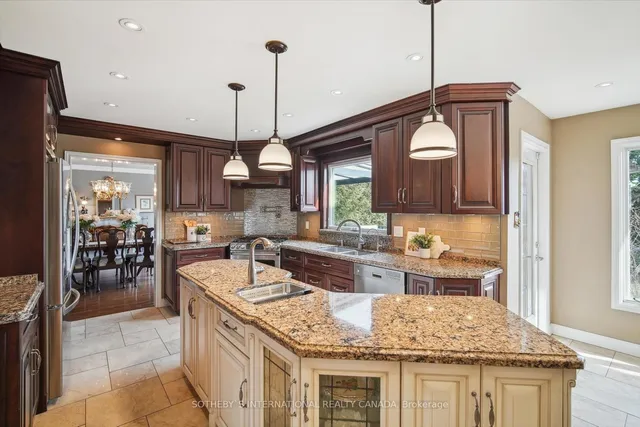 Additional image 9 of 1322 Winterberry Dr