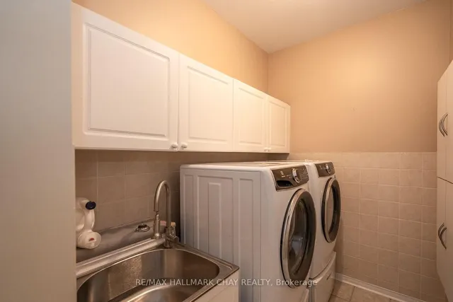 Additional image 28 of 24 Bushberry Rd