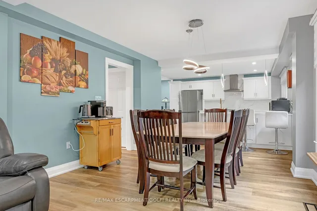 Additional image 10 of 64 Hildegard Dr