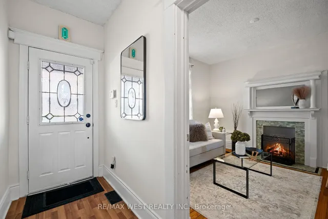 Additional image 3 of 119 Bellwoods Ave