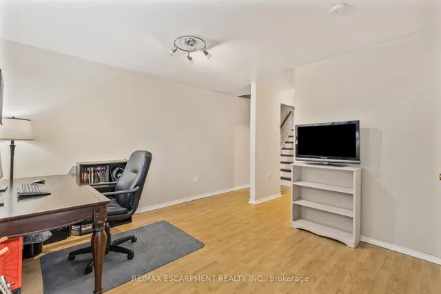 Additional image 24 of 1532 Sixth Line Unit 9