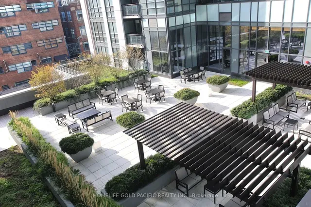 Additional image 4 of 460 Adelaide St Unit 616