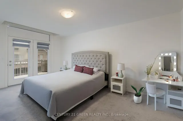 Additional image 18 of 467 Manhattan Common St