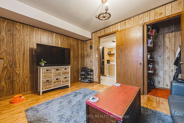 Additional image 35 of 117 Iona Ave