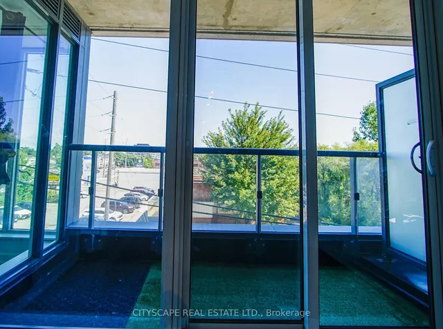 Additional image 6 of 859 The Queensway N/A Unit 221