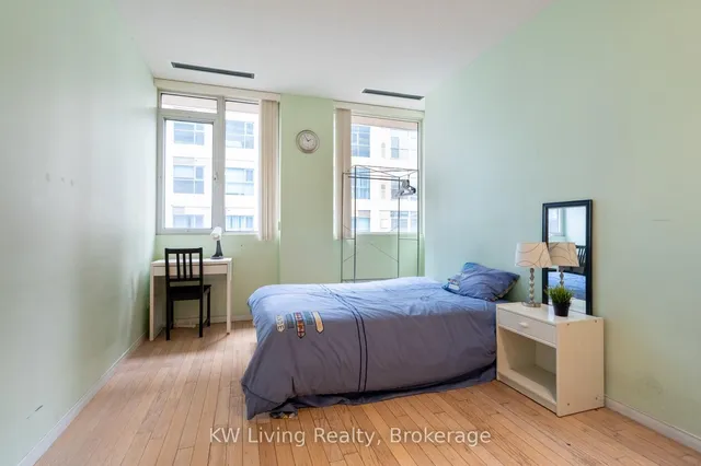 Additional image 13 of 555 Yonge St Unit 404