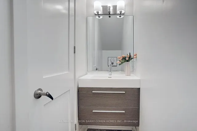 Additional image 16 of 165 Pears Ave Unit TH2