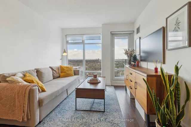 Additional image 11 of 2191 Yonge St Unit 2807