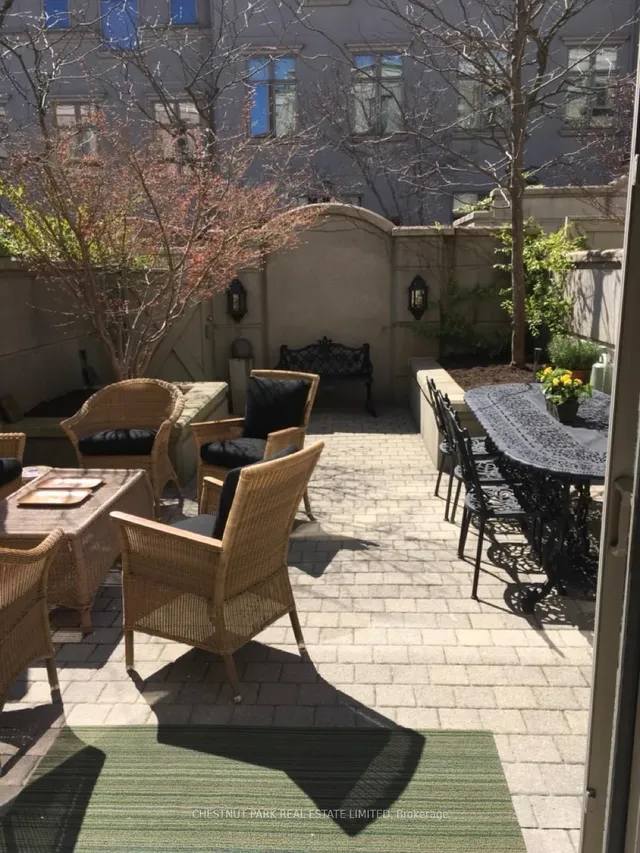 Additional image 29 of 260 Russell Hill Rd Unit 10