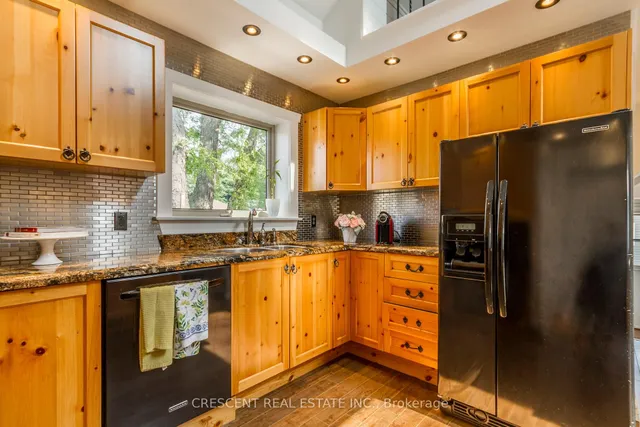 Additional image 6 of 35 Ellins Ave