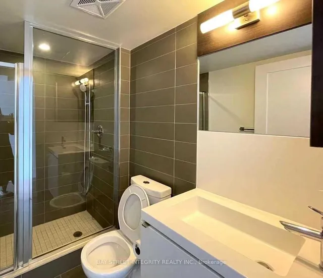 Additional image 4 of 300 Front St Unit 914