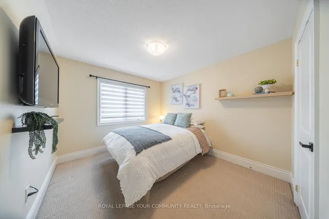 Additional image 22 of 32 Gower Cres