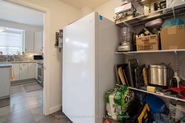 Additional image 16 of 16 Harley Lane