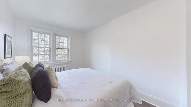 Additional image 32 of 40 Indian Road Cres