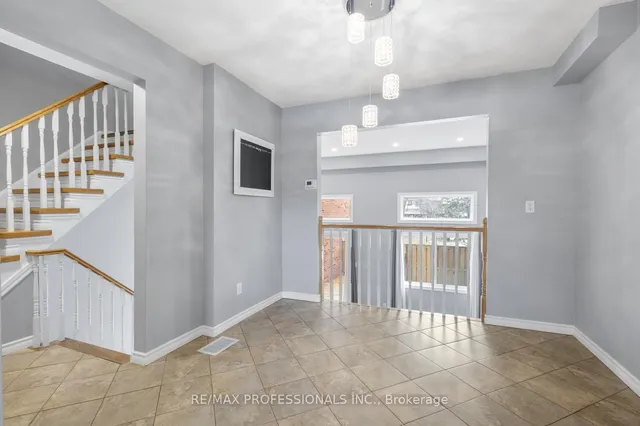 Additional image 16 of 49 Dawson Cres