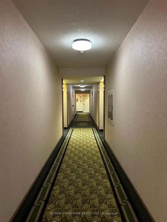 Additional image 3 of 26 Hanover Rd Unit 1406