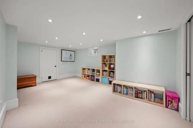 Additional image 32 of 407 Aberdeen Ave