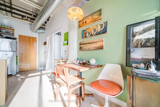 Additional image 11 of 369 Sorauren Ave Unit 510