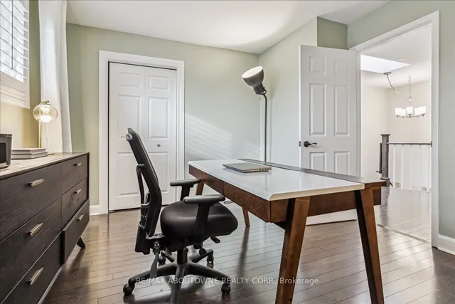 Additional image 23 of 67 River Oaks Blvd