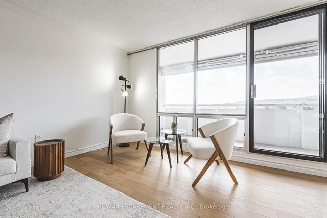 Additional image 6 of 2055 UPPER MIDDLE Rd Unit 808