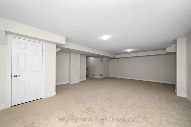 Additional image 35 of 58 Claremont Dr