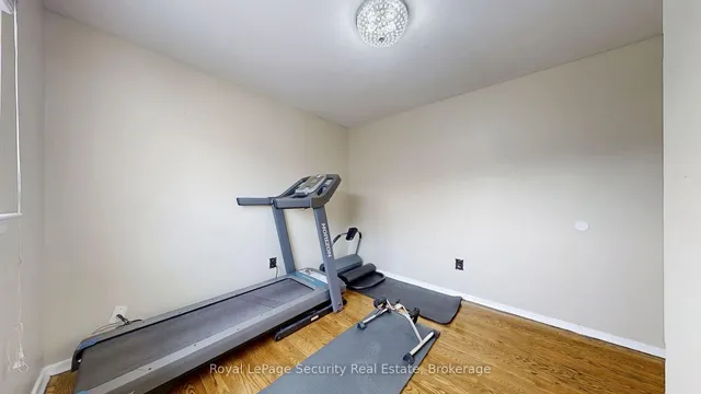 Additional image 18 of 23 Garfield Cres