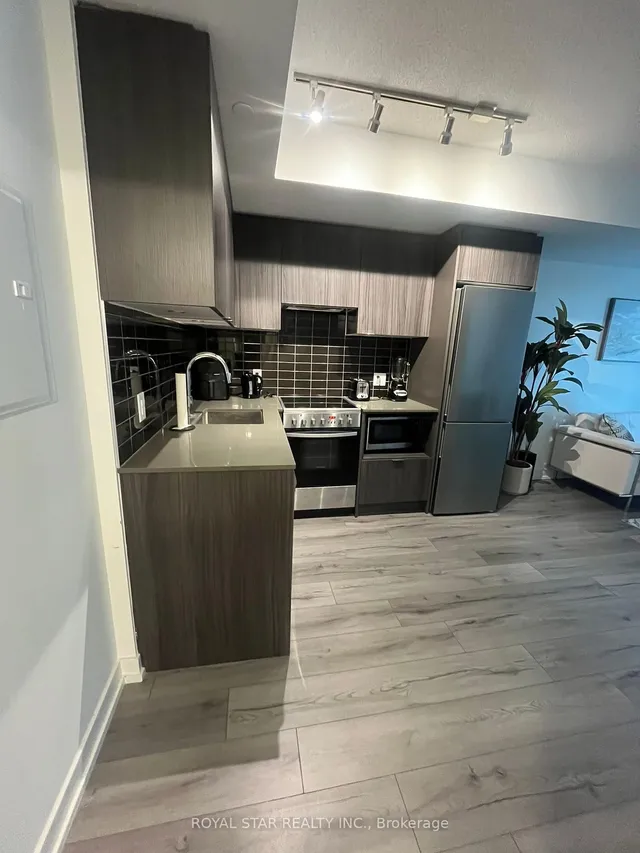 Additional image 3 of 395 Bloor St Unit #2104