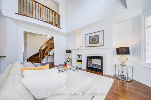 Additional image 8 of 566 North Park Blvd