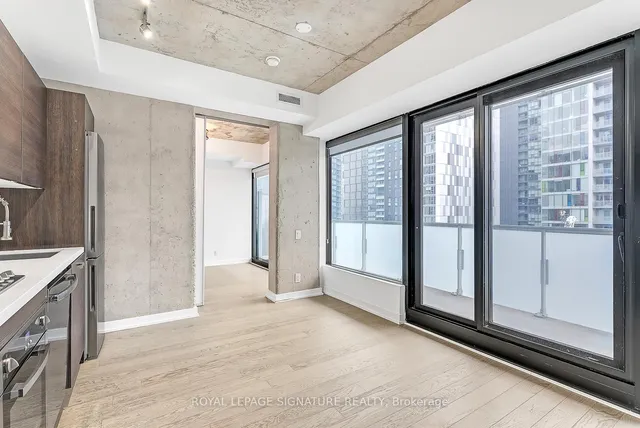 Additional image 20 of 11 Charlotte St Unit 2201