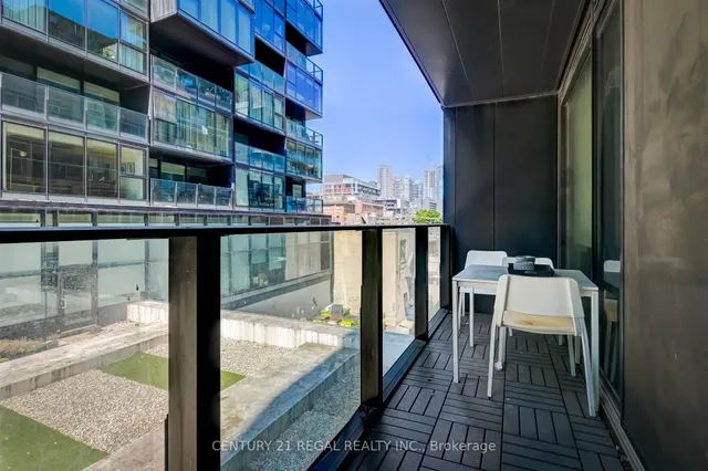 Additional image 23 of 38 Stewart St Unit 308