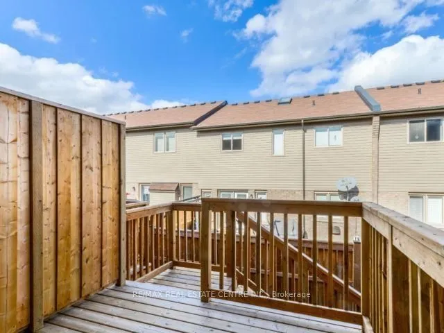 Additional image 16 of 377 GLANCASTER Rd Unit 18