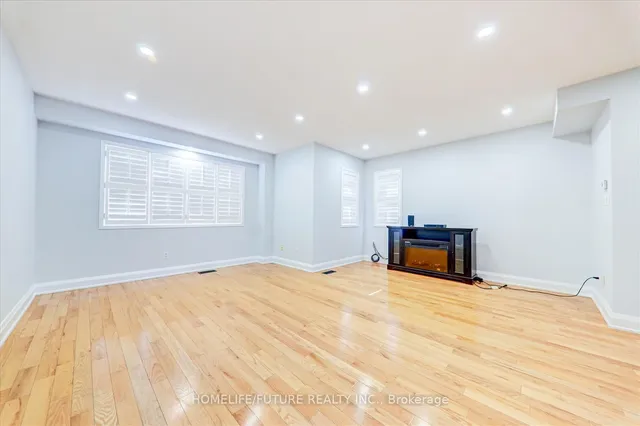 Additional image 6 of 30 Flatfield Terr