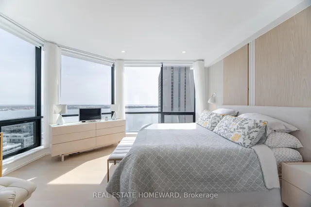 Additional image 26 of 10 Queens Quay Unit PH2